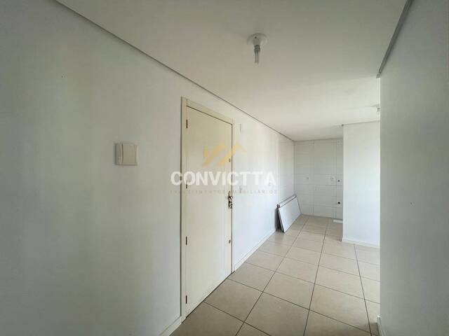 Apartamento para Venda em Caxias do Sul - 3
