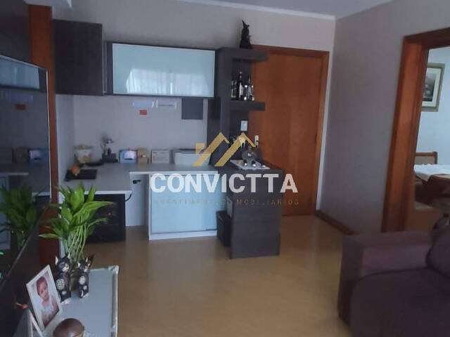 Apartamento para Venda em Caxias do Sul - 2