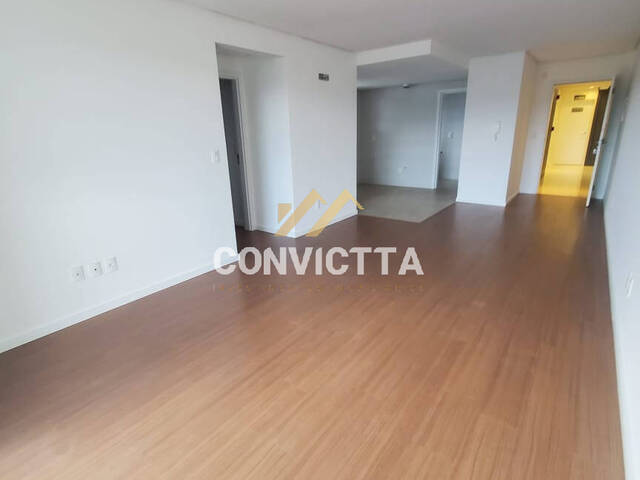 Apartamento para Venda em Caxias do Sul - 5