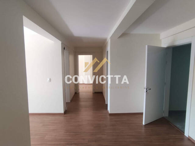 Apartamento para Venda em Caxias do Sul - 2