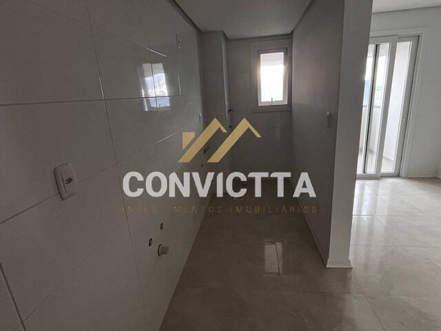 Apartamento para Venda em Caxias do Sul - 4