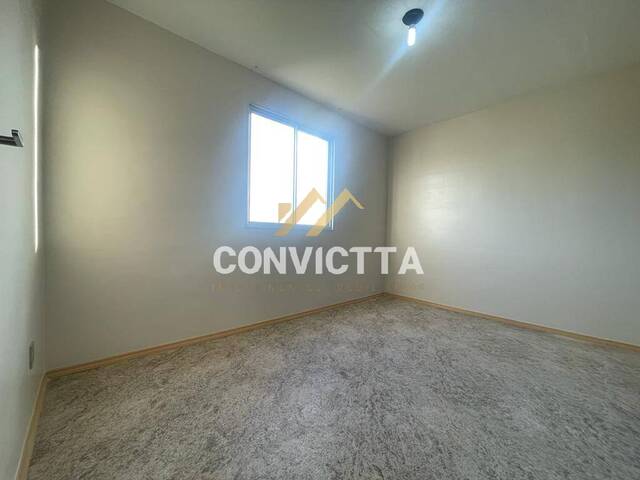 Apartamento para Venda em Caxias do Sul - 5