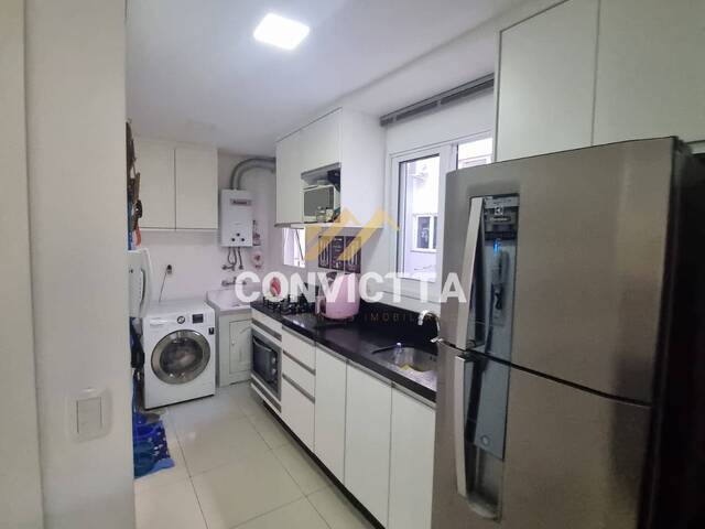 Apartamento para Venda em Caxias do Sul - 2