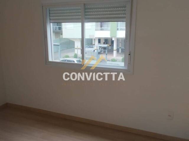 Apartamento para Venda em Caxias do Sul - 5