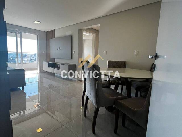 Apartamento para Venda em Caxias do Sul - 2