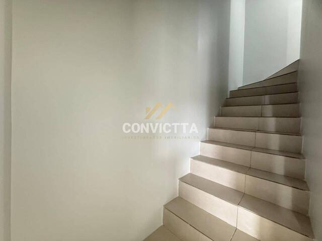 Sobrado para Locação em Caxias do Sul - 5