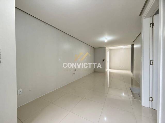 Sobrado para Locação em Caxias do Sul - 4