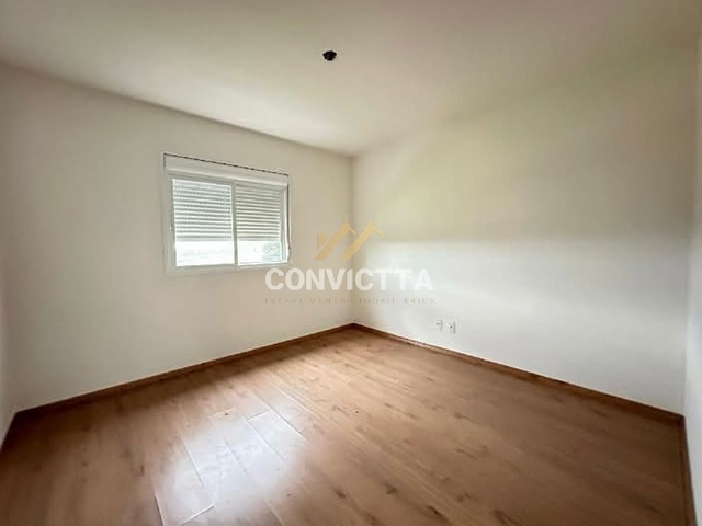 Apartamento para Venda em Caxias do Sul - 4