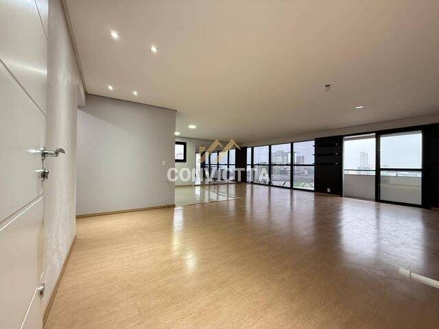 #1573 - Apartamento para Venda em Caxias do Sul - RS