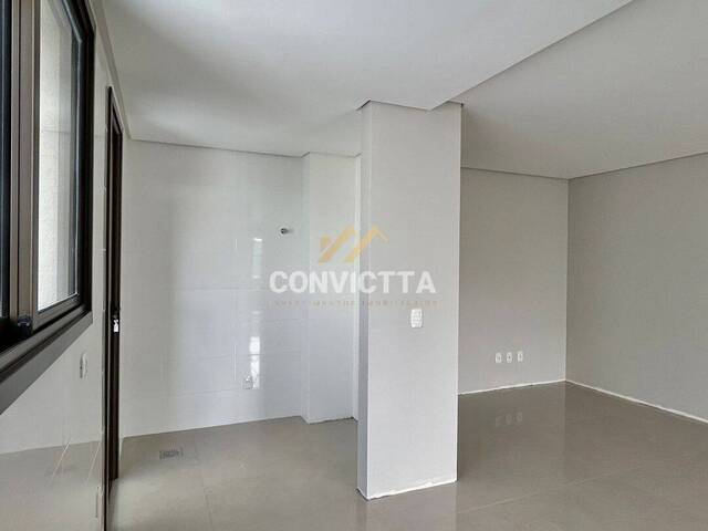 Apartamento para Venda em Caxias do Sul - 4