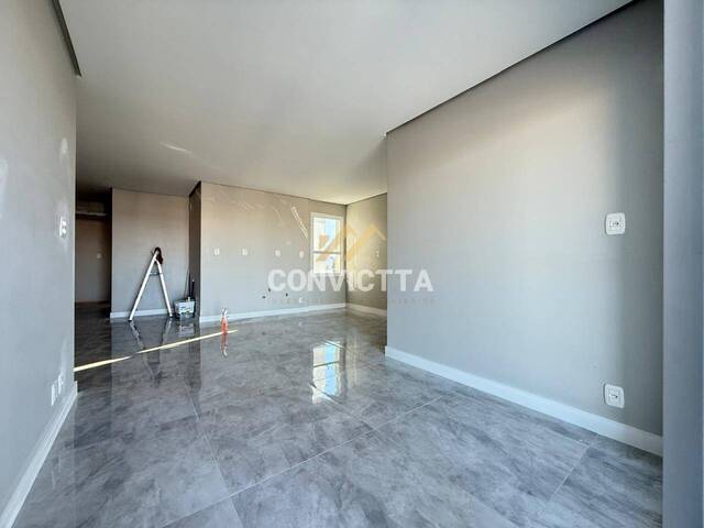#1640 - Apartamento para Venda em Caxias do Sul - RS - 2
