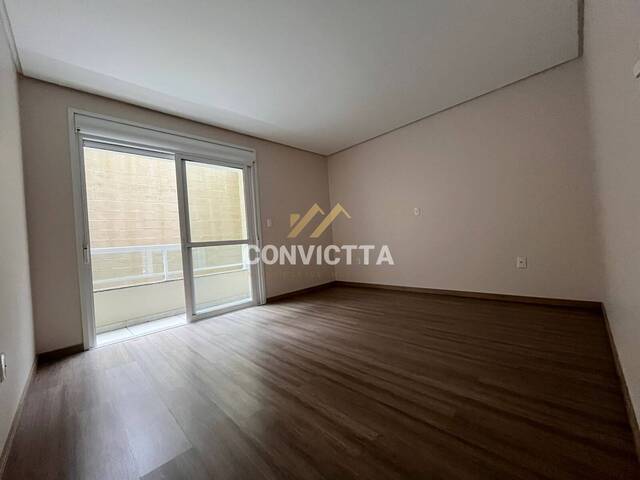 Apartamento para Venda em Caxias do Sul - 4