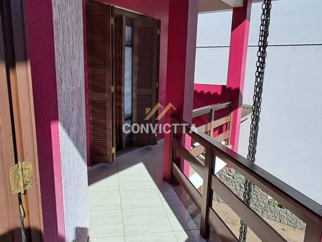 Casa para Venda em Caxias do Sul - 2