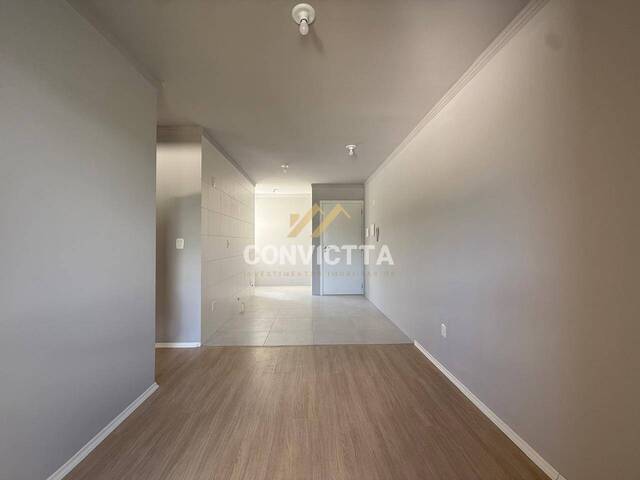 Apartamento para Venda em Caxias do Sul - 3