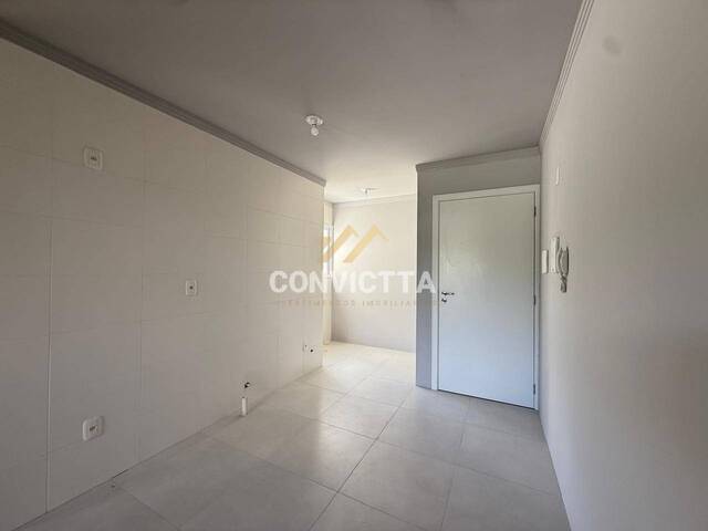 Apartamento para Venda em Caxias do Sul - 2