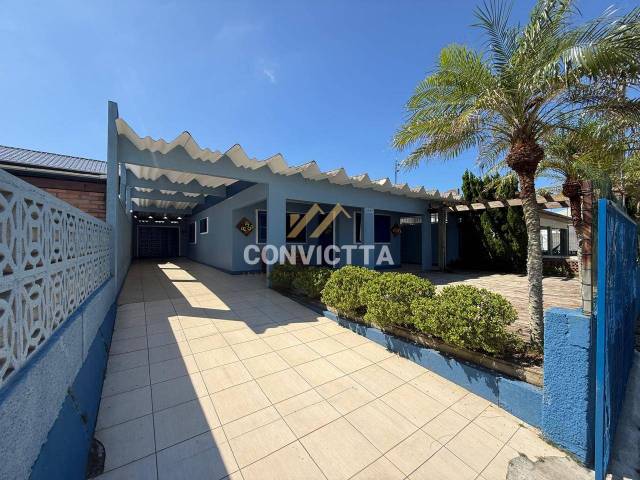 #1814 - Casa para Venda em Balneário Arroio do Silva - SC